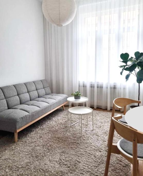 J Street Cozy - A2 Apartman *